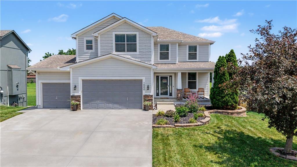 Photo of 1000 BELLFLOWER Lane Greenwood MO 64034