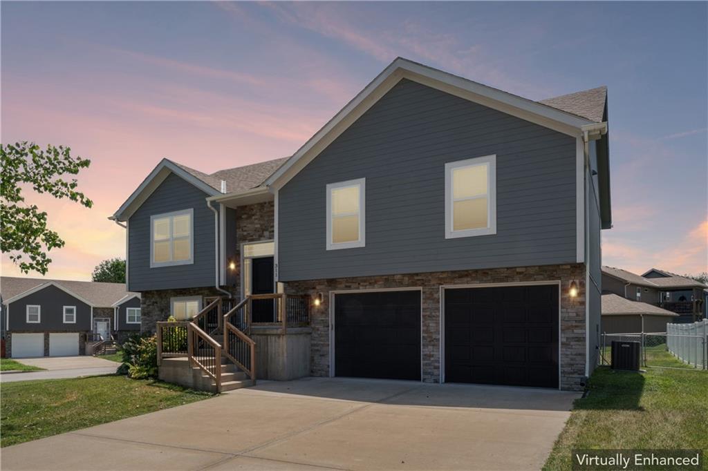 Photo of 311 Fairview Circle Platte City MO 64079