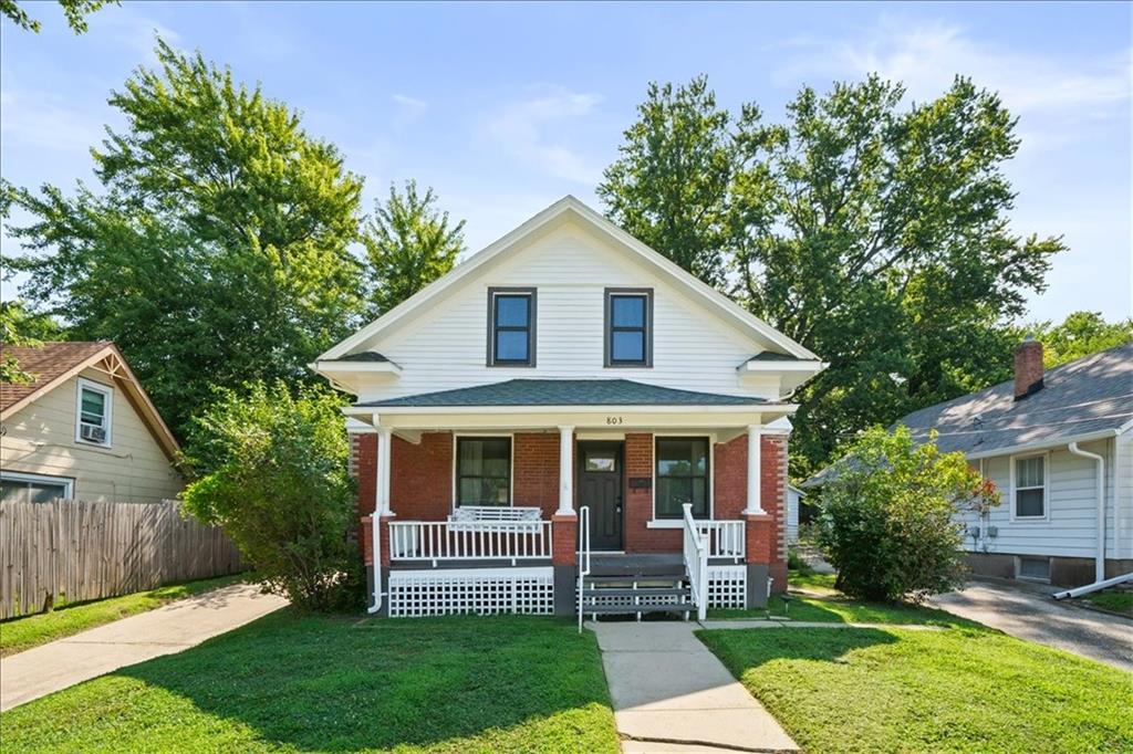 Photo of 803 N Cottage Street Independence MO 64050