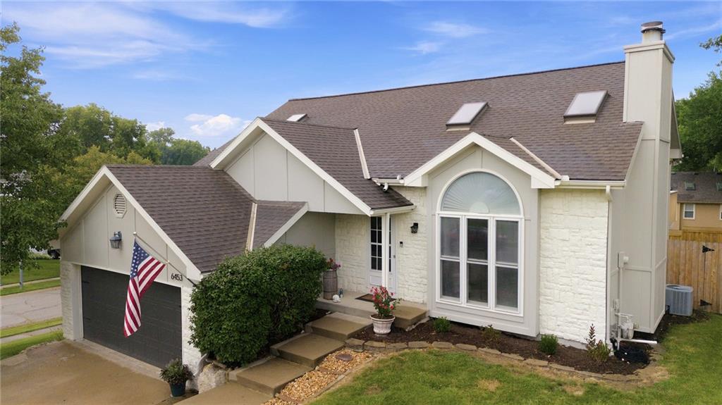 Photo of 6453 N Amoret Avenue Kansas City MO 64151
