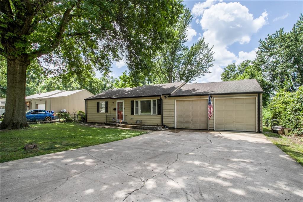 Photo of 12710 7TH Street Grandview MO 64030