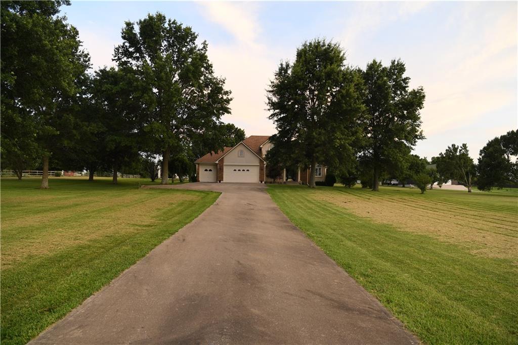 Photo of 19301 E 215th Street Harrisonville MO 64701