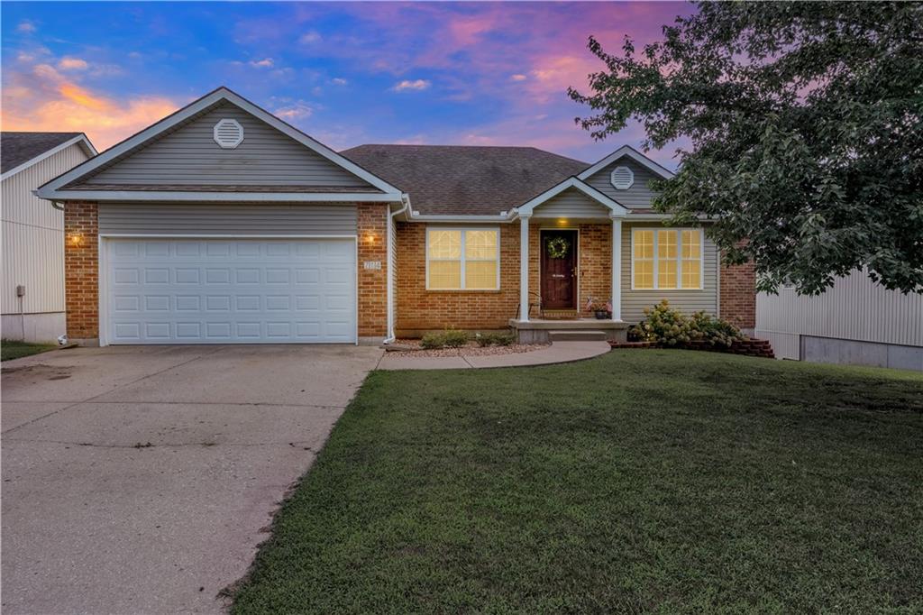 Photo of 714 Burlington Road Warrensburg MO 64093
