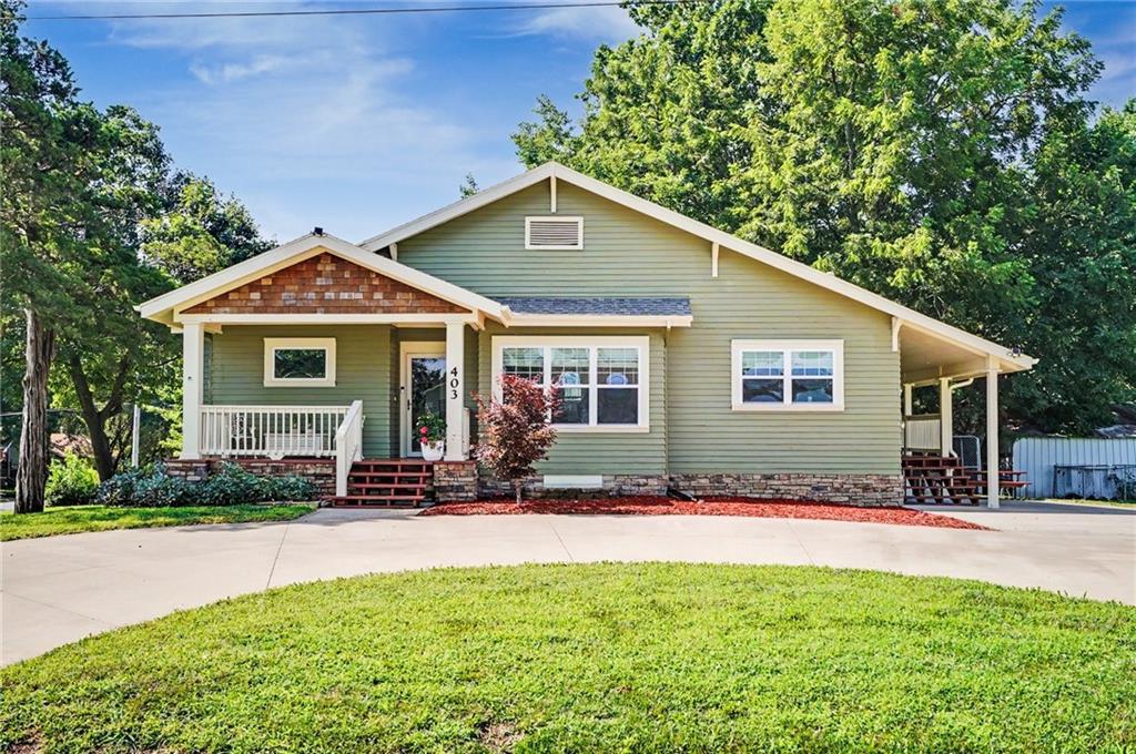 Photo of 403 Baker Street Baldwin City KS 66006