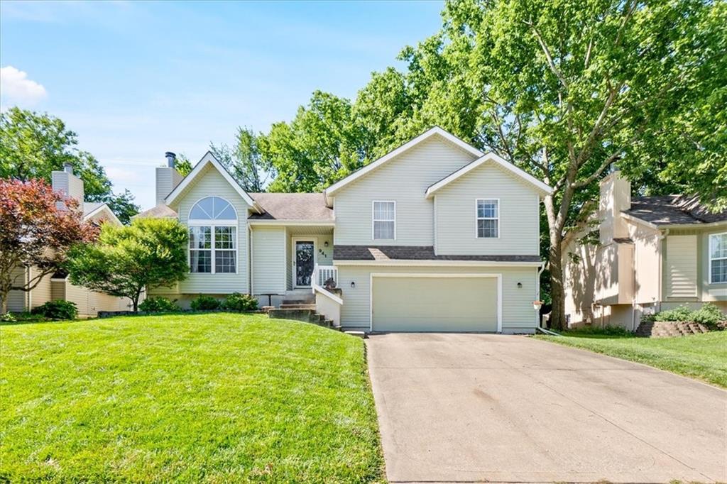 Photo of 941 E 126th Terrace Olathe KS 66061
