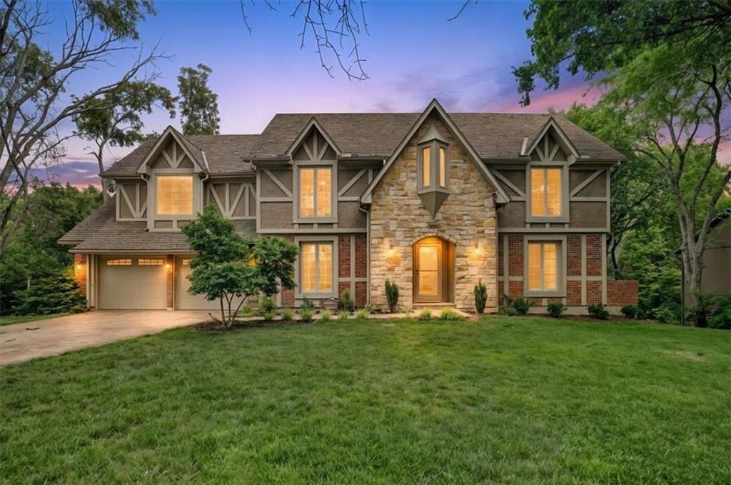 Photo of 15819 Overbrook Lane Overland Park KS 66224