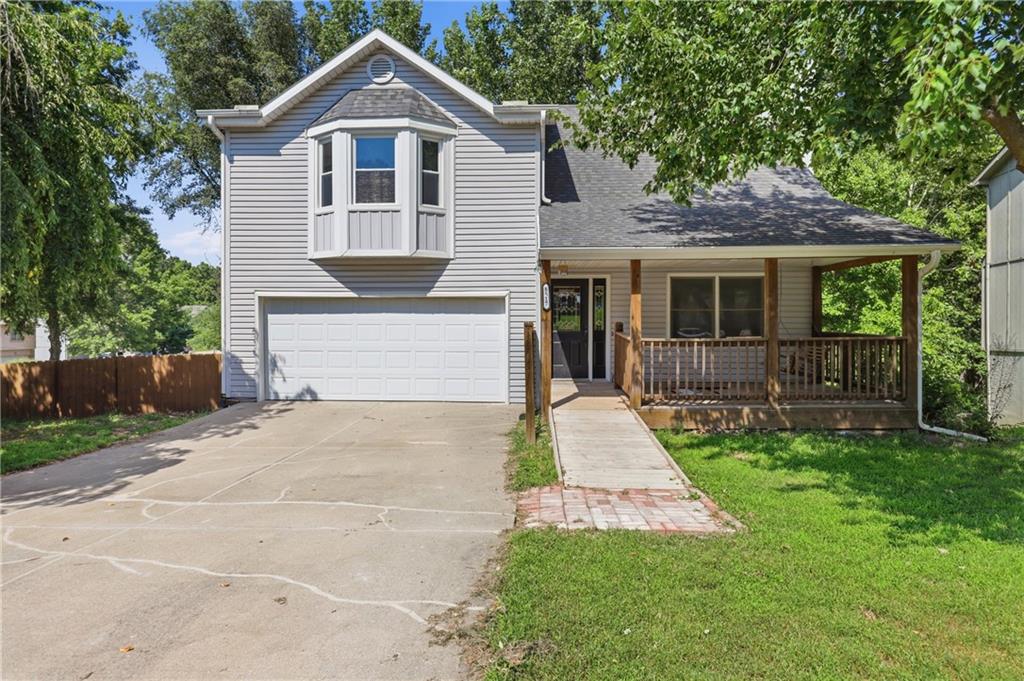 Photo of 8517 NW 81st Terrace Kansas City MO 64152