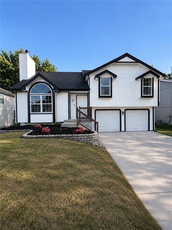Photo of 10624 N Wallace Avenue Kansas City MO 64157