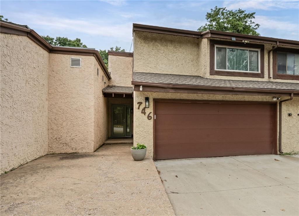 Photo of 746 N 75th Terrace Kansas City KS 66112
