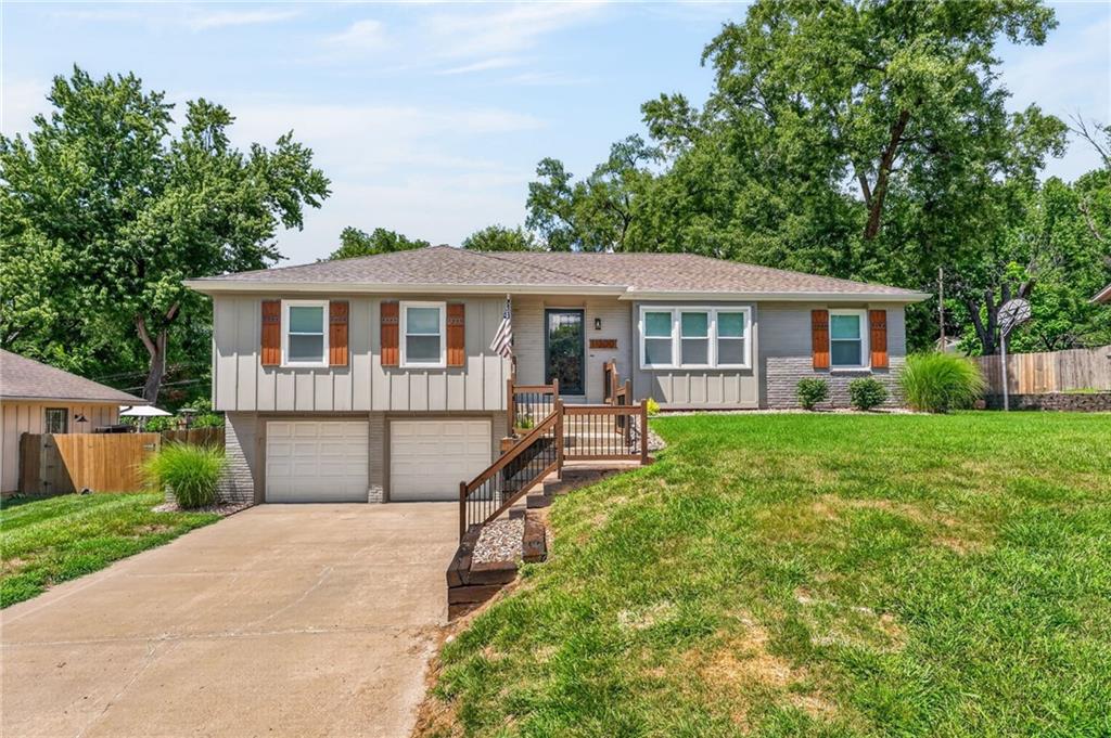 Photo of 11300 E 61st Street Raytown MO 64133