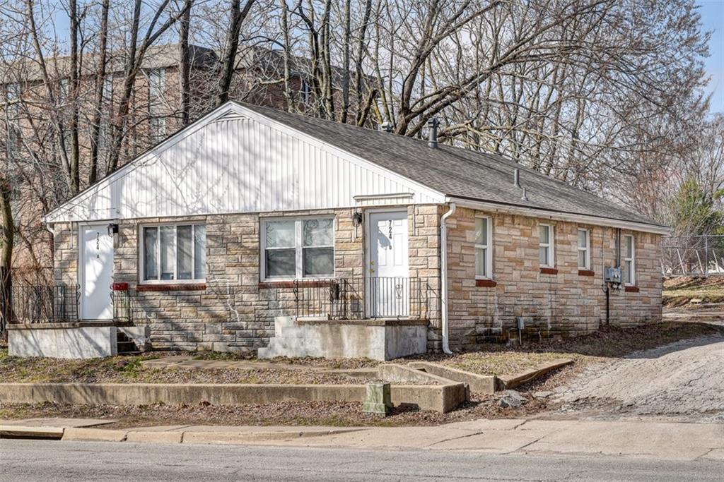 Photo of 724 N Noland Road Independence MO 64050
