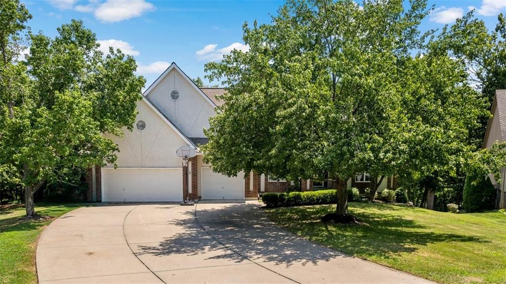 Photo of 22918 NW Ashford Court Blue Springs MO 64015