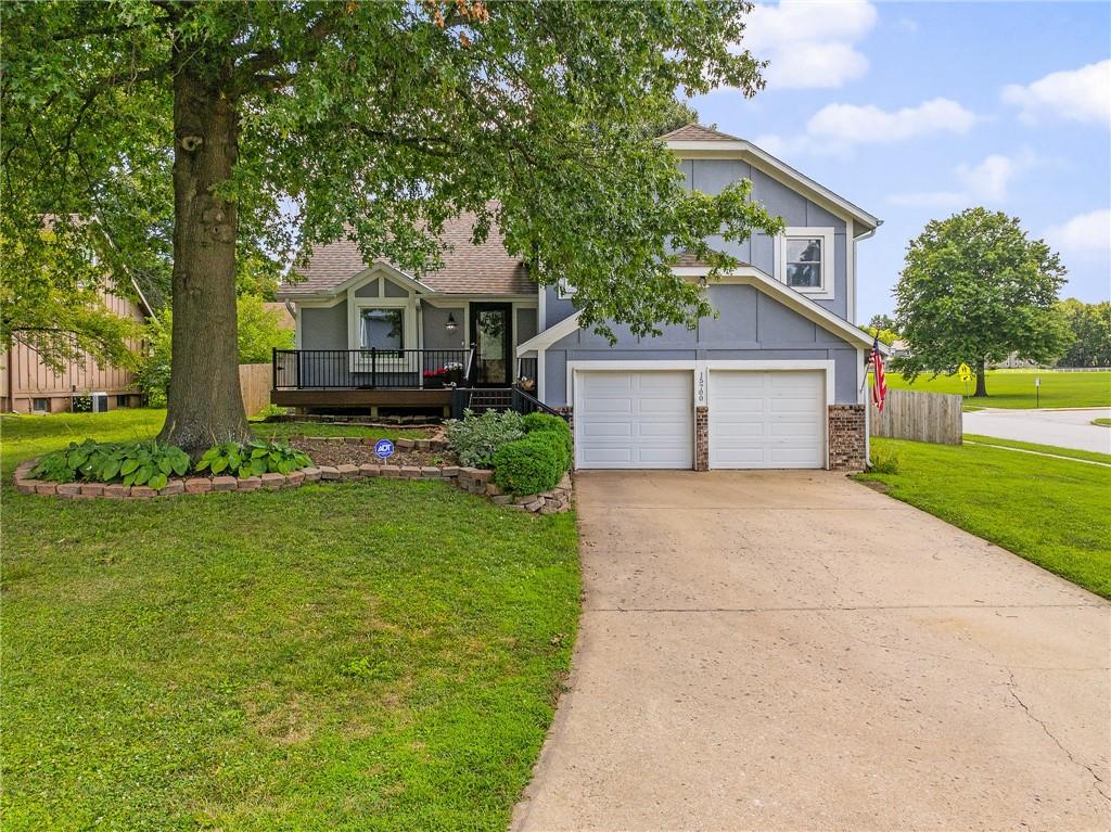 Photo of 15700 W 146th Terrace Olathe KS 66062