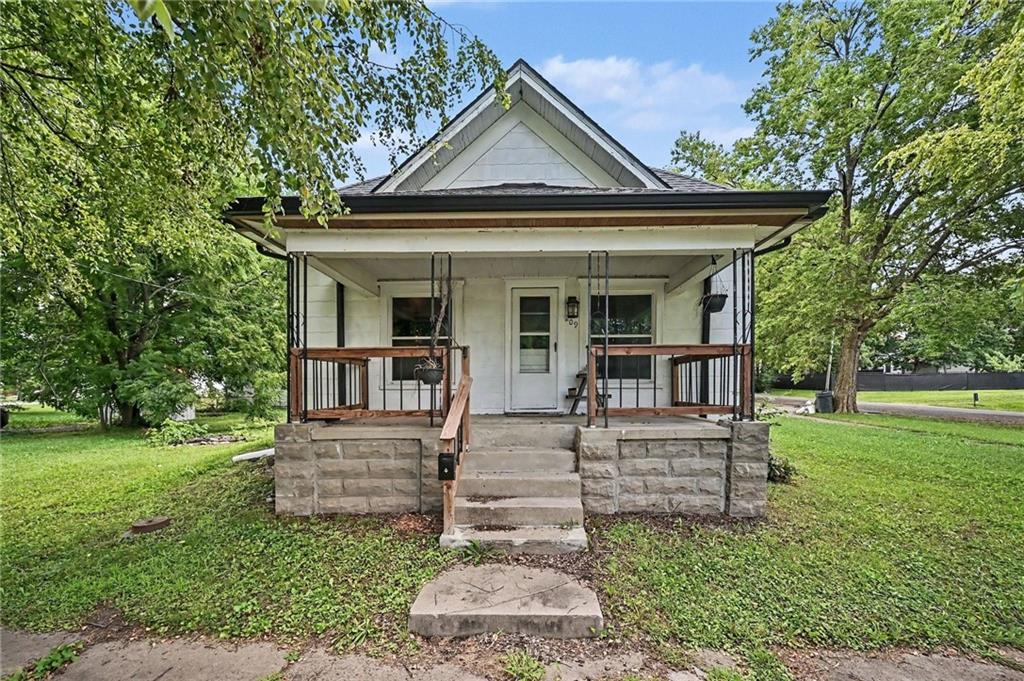Photo of 209 S Mulberry Street Plattsburg MO 64477