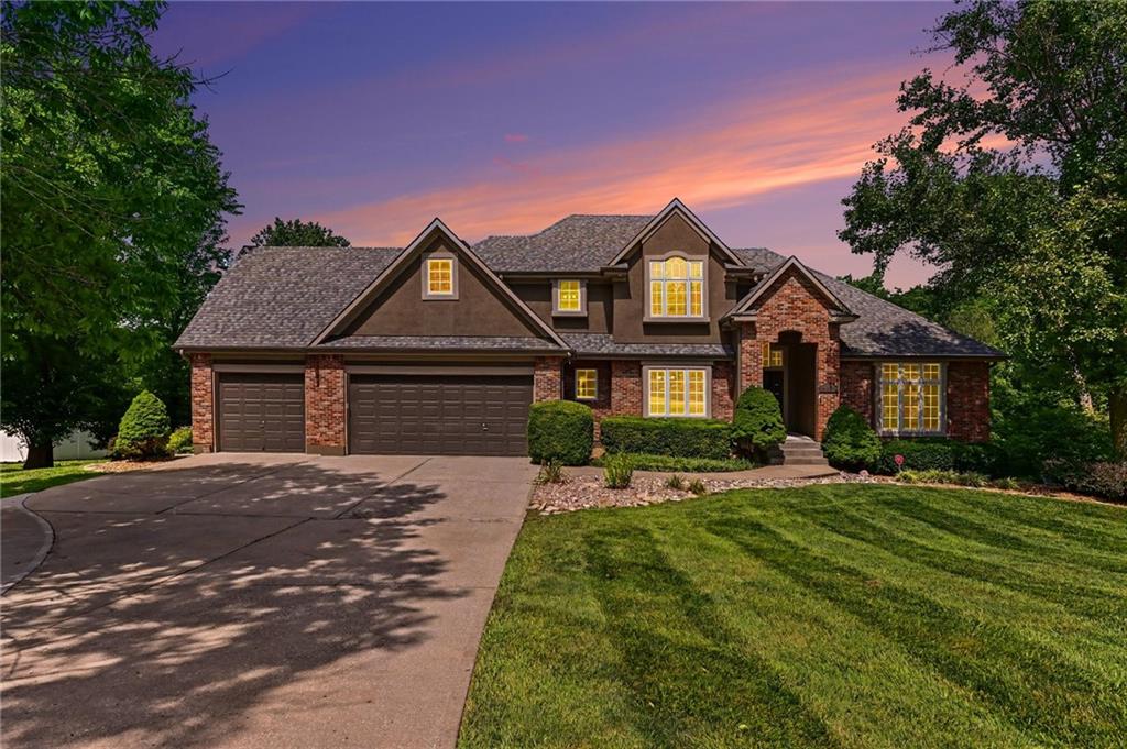 Photo of 4301 SE Willow Place Court Blue Springs MO 64014