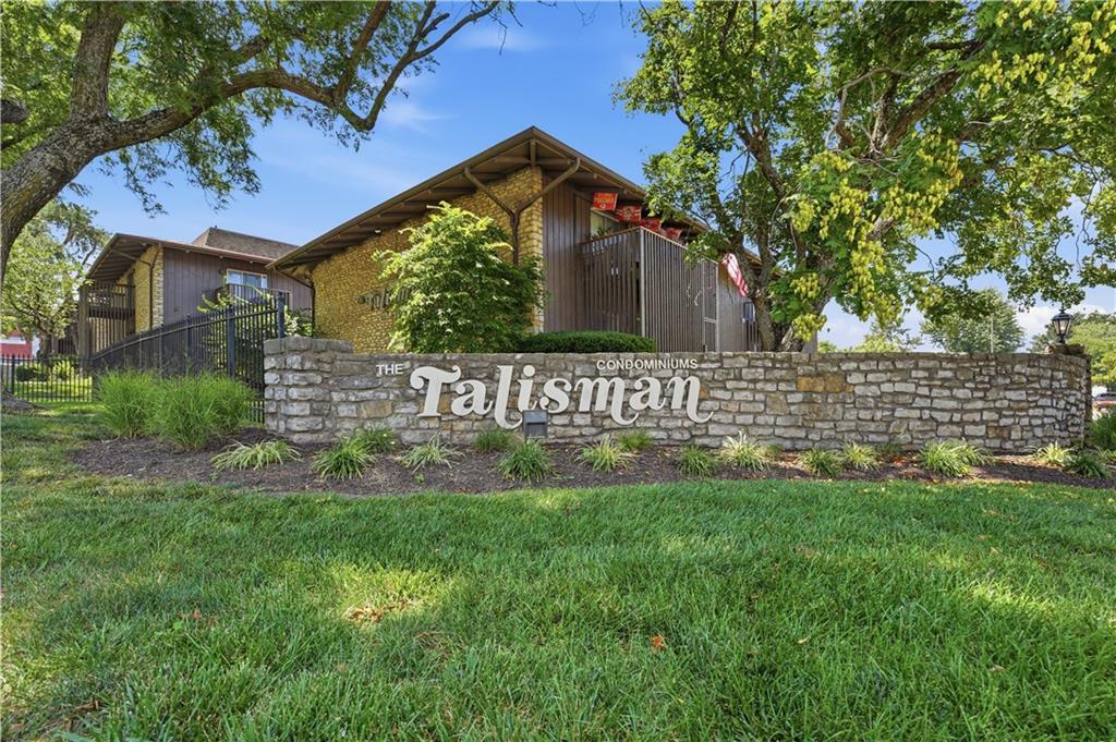 Photo of 408 W 104th Street #C Kansas City MO 64114