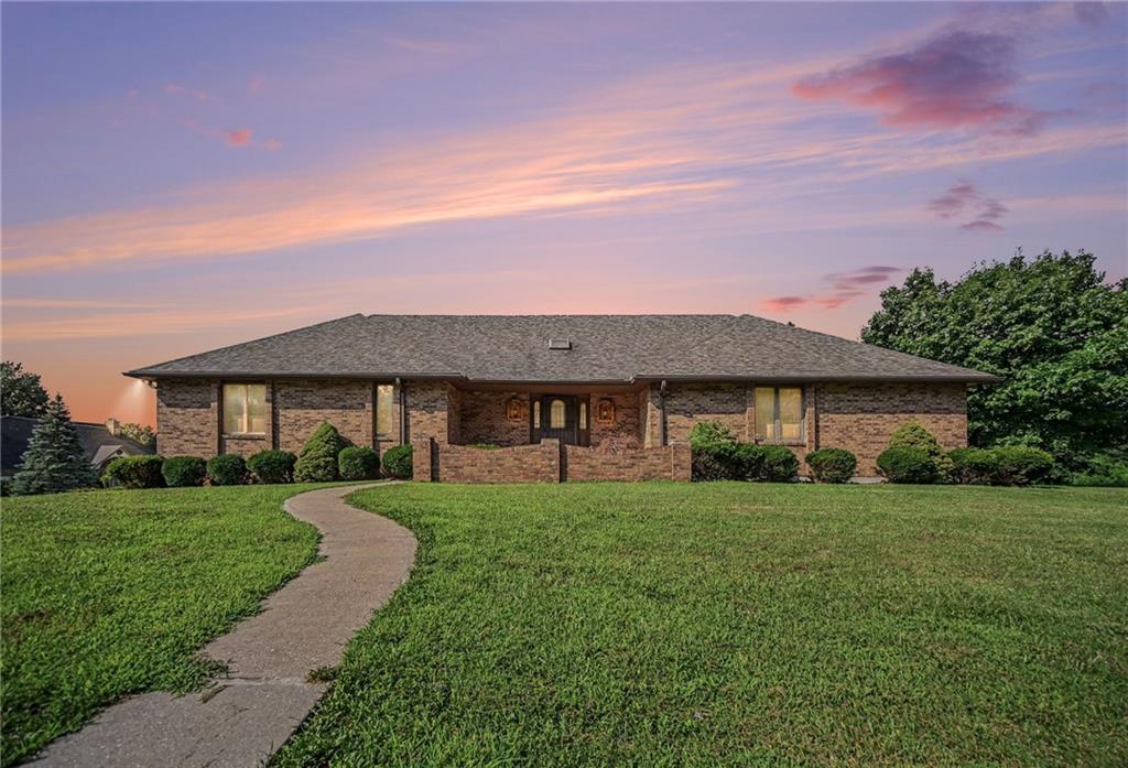 Photo of 1410 Grandview Drive Warrensburg MO 64093