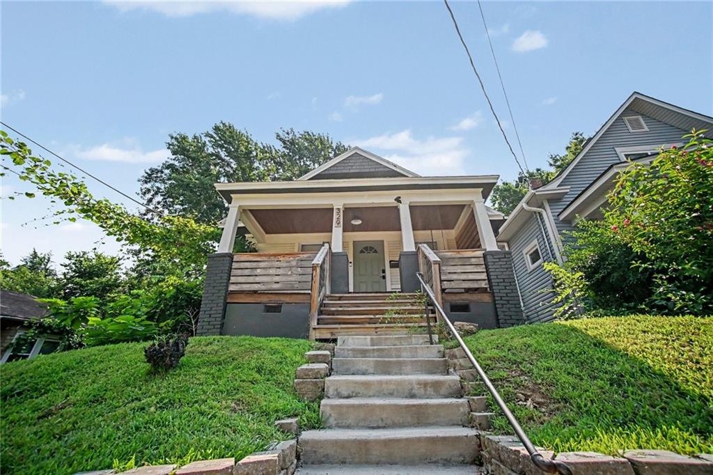 Photo of 329 Cambridge Street Kansas City KS 66103