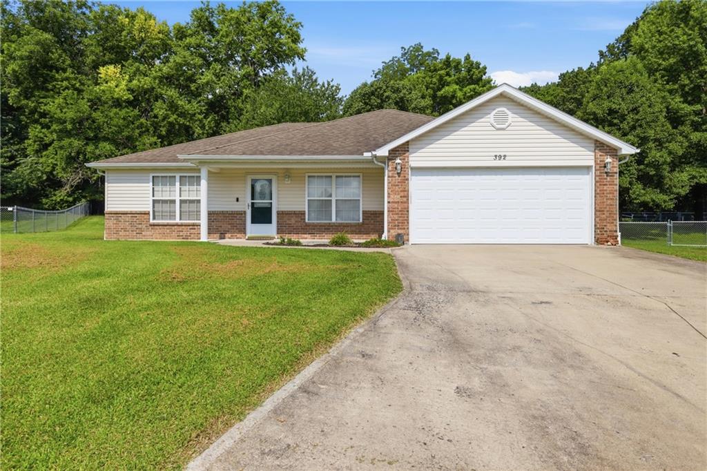 Photo of 392 Hazelwood Drive Warrensburg MO 64093