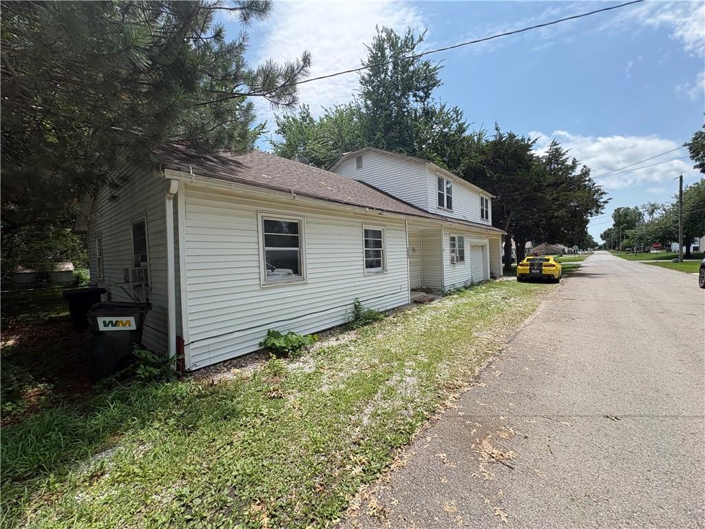 Photo of 605 Olive Street Louisburg KS 66053