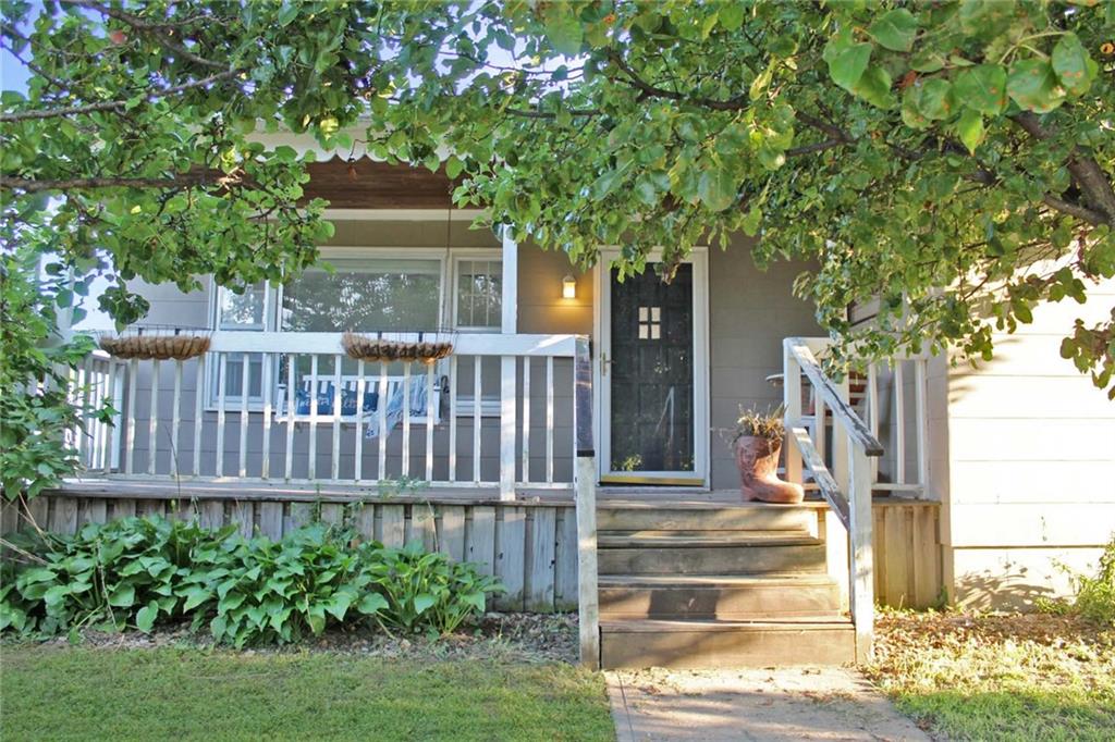 Photo of 601 W Broadway Street Higginsville MO 64037