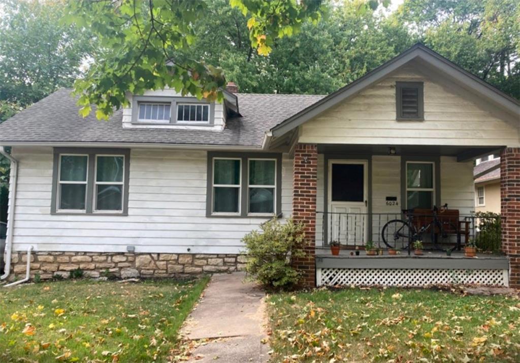 Photo of 6024 Holmes Street Kansas City MO 64110