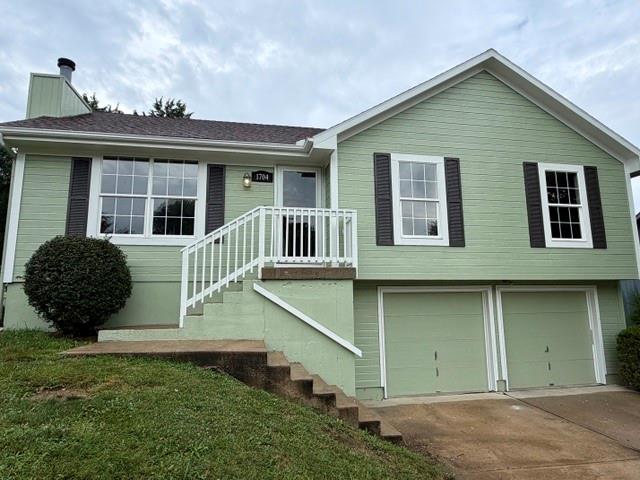 Photo of 1704 N LAZY BRANCH Road Independence MO 64058