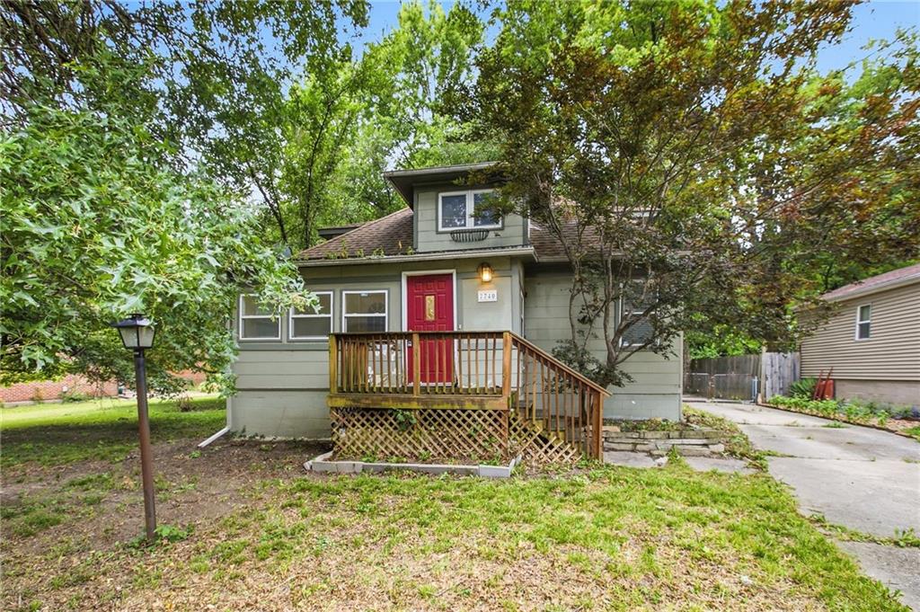 Photo of 7740 Madison Avenue Kansas City MO 64114