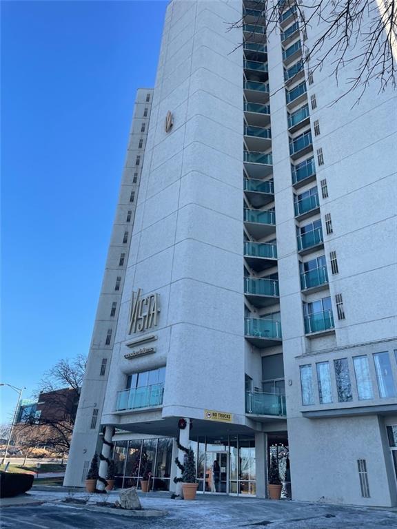 Photo of 3838 Rainbow Boulevard #602 Kansas City KS 66103