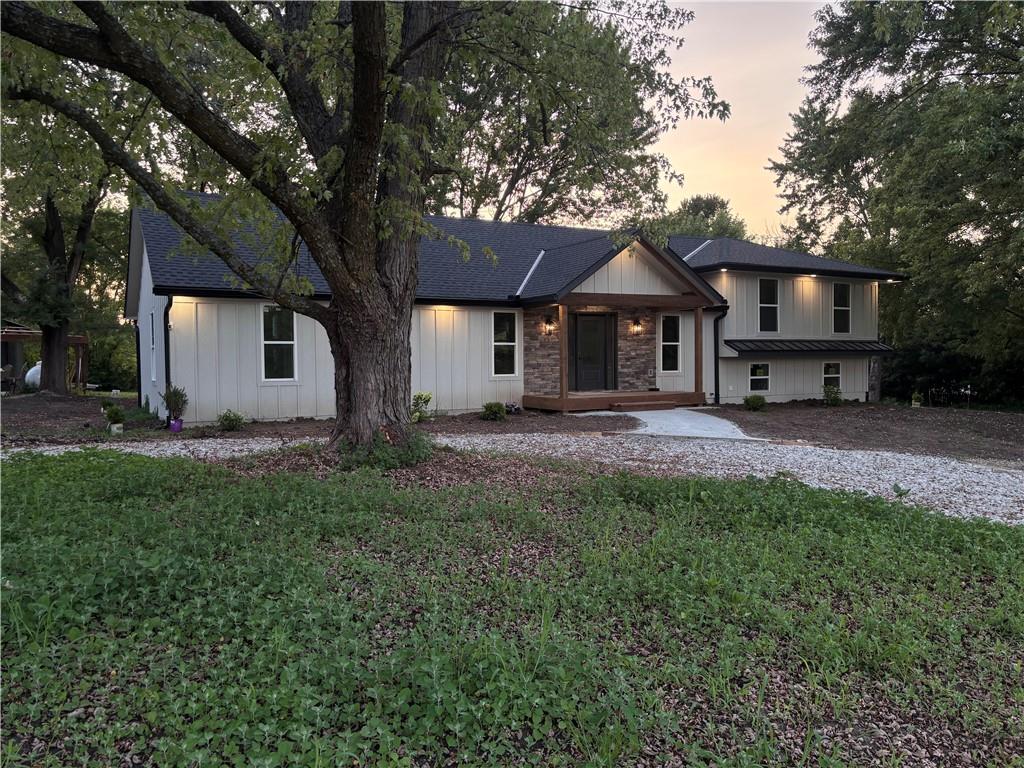 Photo of 3222 Pryor Road Lee's Summit MO 64082