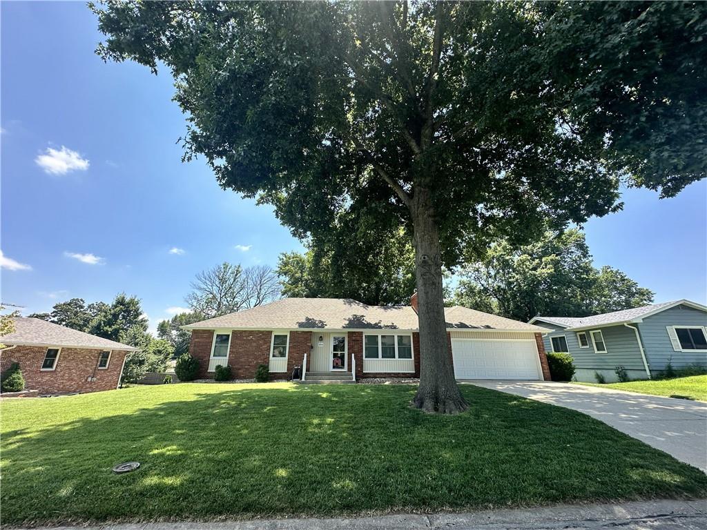 Photo of 304 Hillcrest Drive Warrensburg MO 64093