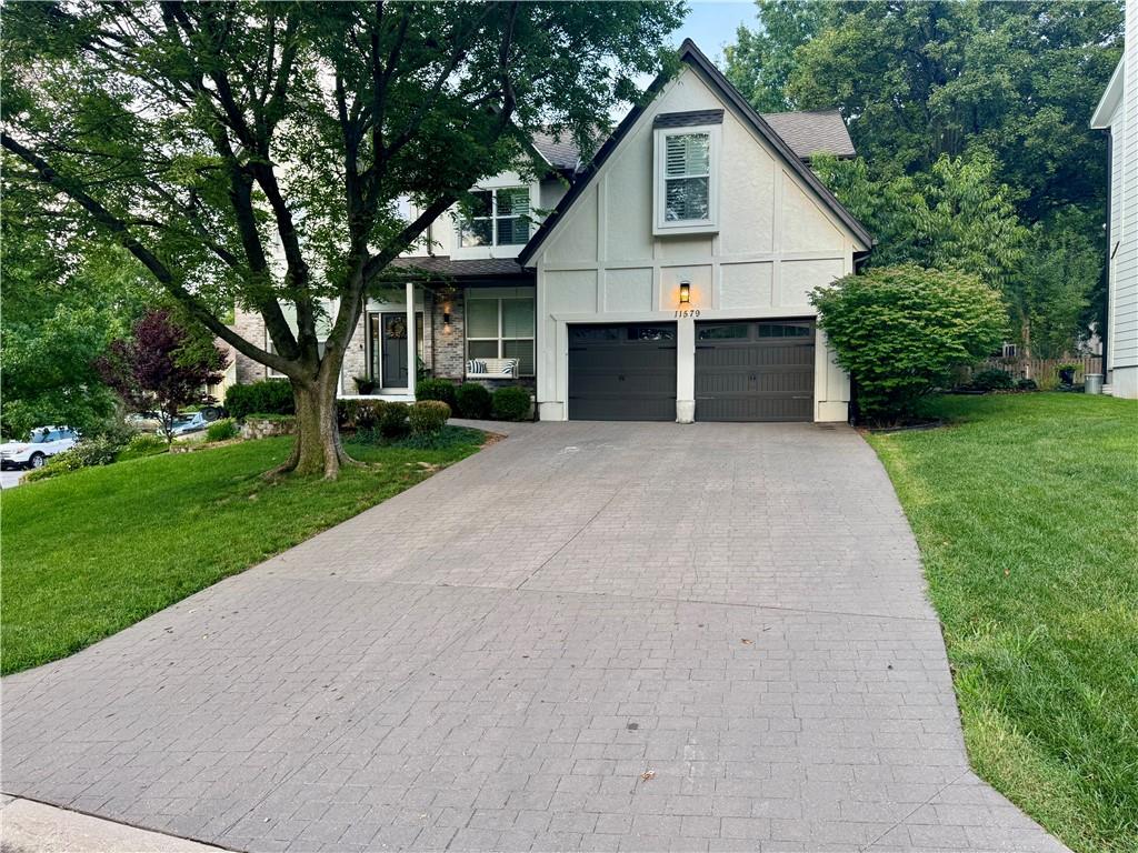 Photo of 11579 S Skyview Lane Olathe KS 66061