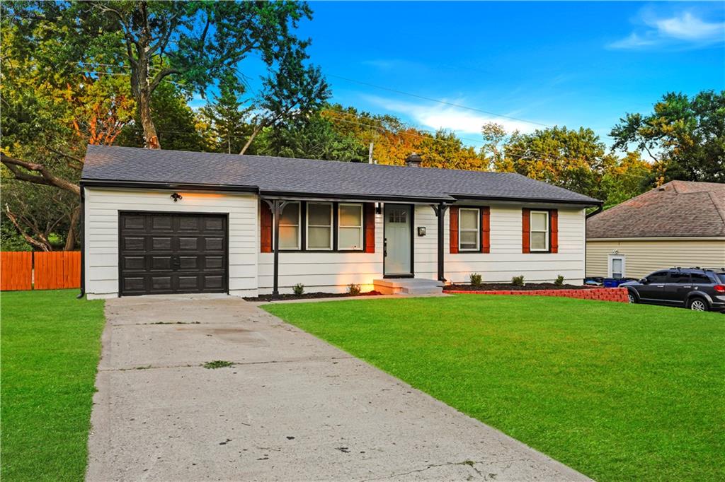 Photo of 6409 N Woodland Avenue Gladstone MO 64118