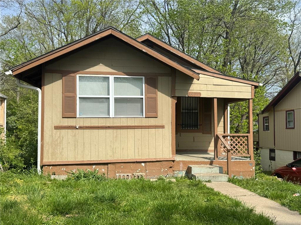 Photo of 4435 Norton Avenue Kansas City MO 64130