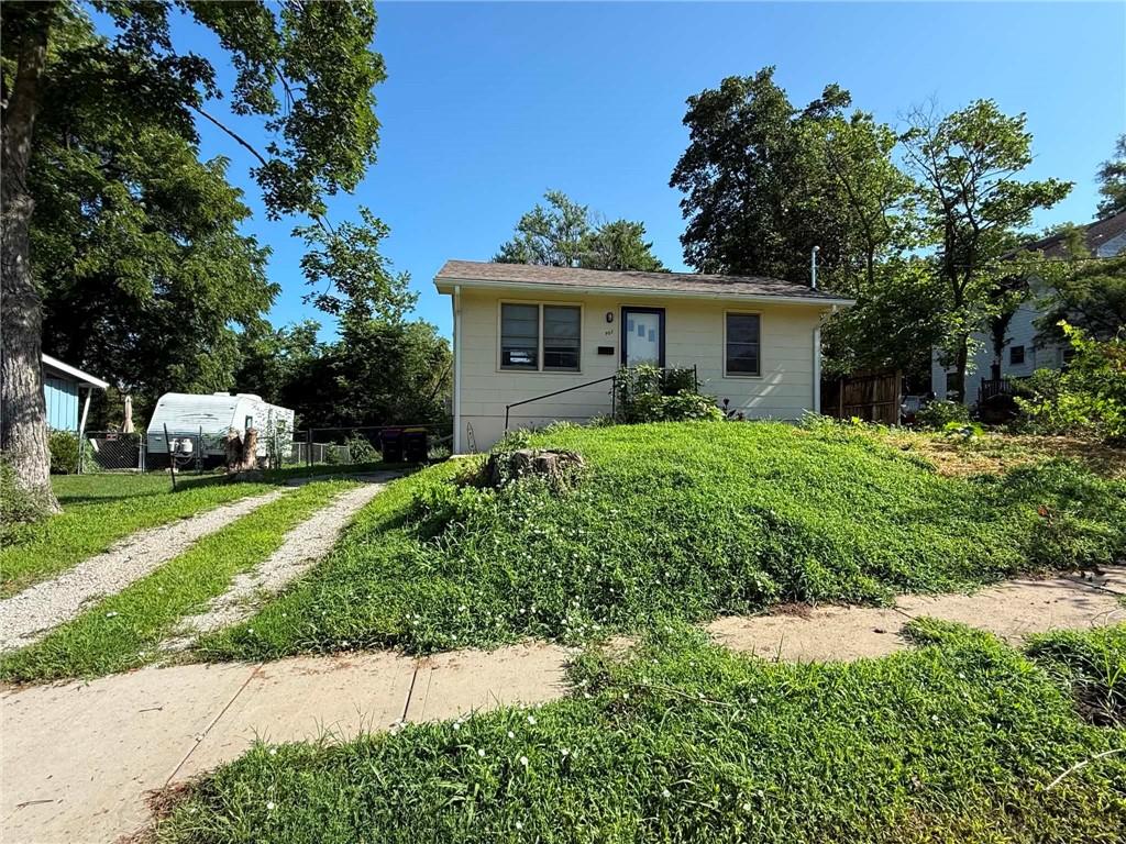 Photo of 902 Williams Street Excelsior Springs MO 64024