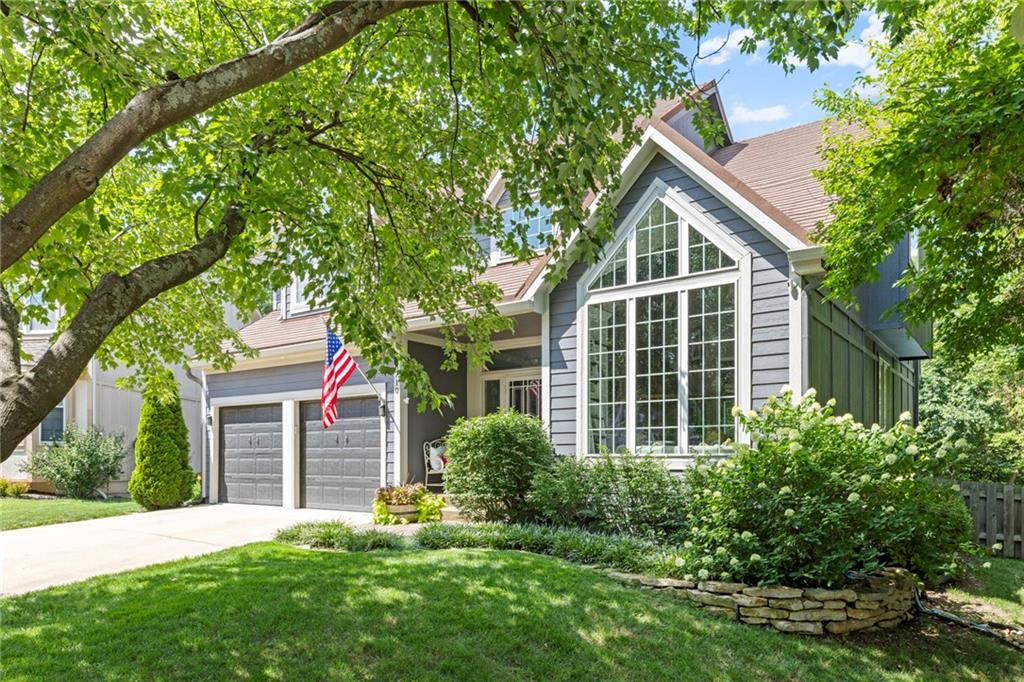 Photo of 8710 W 132nd Place Overland Park KS 66213