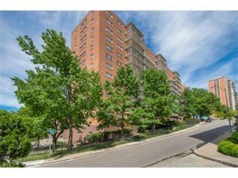 Photo of 310 W 49 Street #101 Kansas City MO 64112