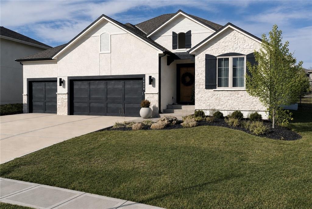 Photo of 16378 S Ryckert Street Olathe KS 66062