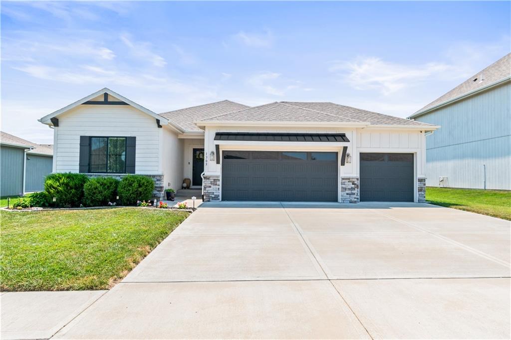 Photo of 1305 NW Crestwood Drive Grain Valley MO 64029