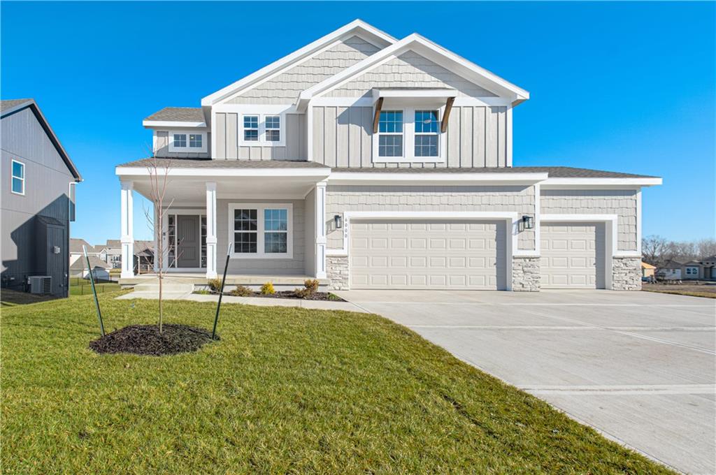Photo of 10145 N Brighton Avenue Kansas City MO 64156