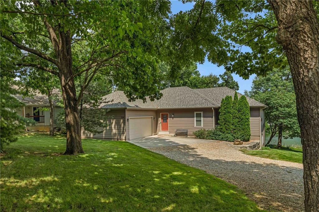 Photo of 5380 Choctaw Lane McLouth KS 66054