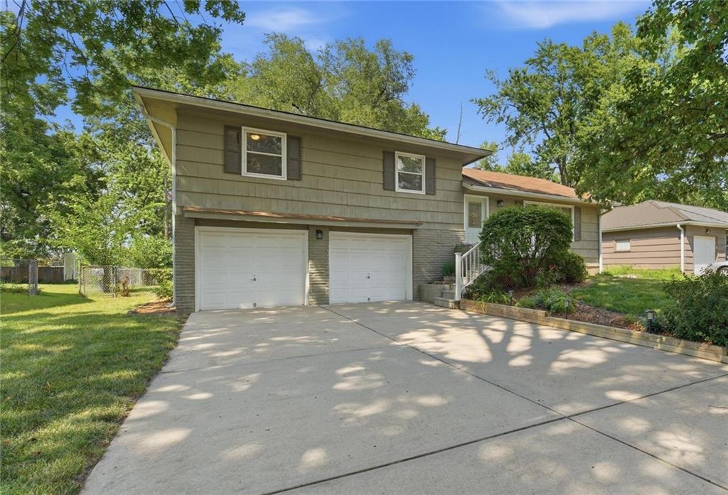 Photo of 4214 E 113th Terrace Kansas City MO 64137