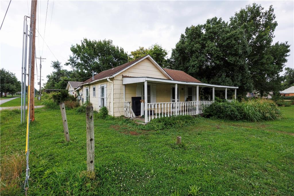 Photo of 1420 N 4th Street Neodesha KS 66757