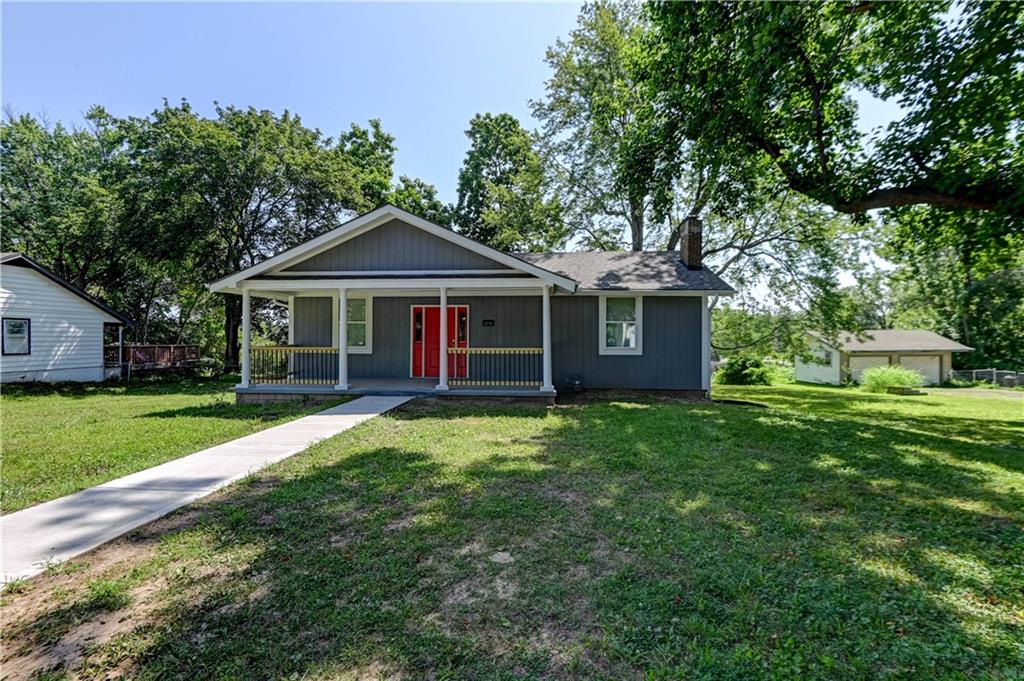 Photo of 3719 N Bales Avenue Kansas City MO 64117
