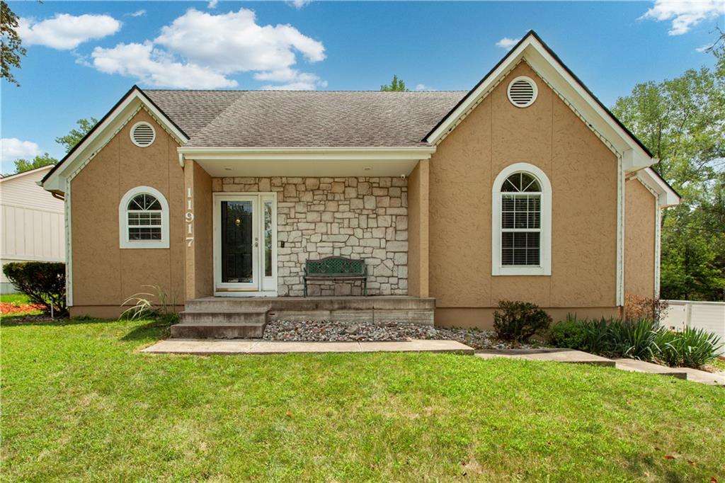 Photo of 11917 Virginia Avenue Kansas City MO 64146