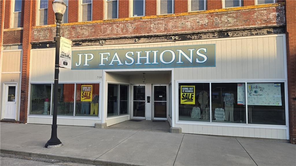 Photo of 208 E 3rd Street Cameron MO 64429