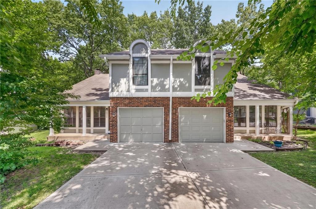 Photo of 8337-8339 Farley Street Overland Park KS 66212
