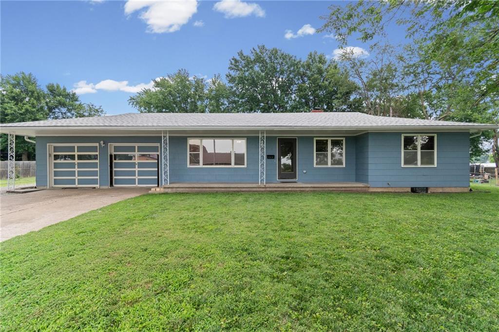 Photo of 804 SW 19th Street Blue Springs MO 64015