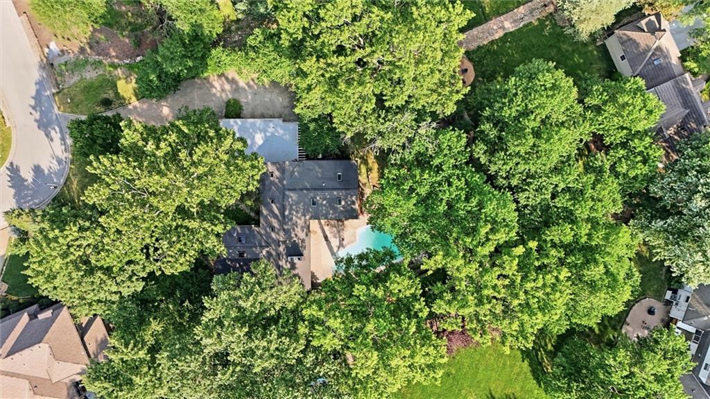 Photo of 8728 Meadow Lane Leawood KS 66206