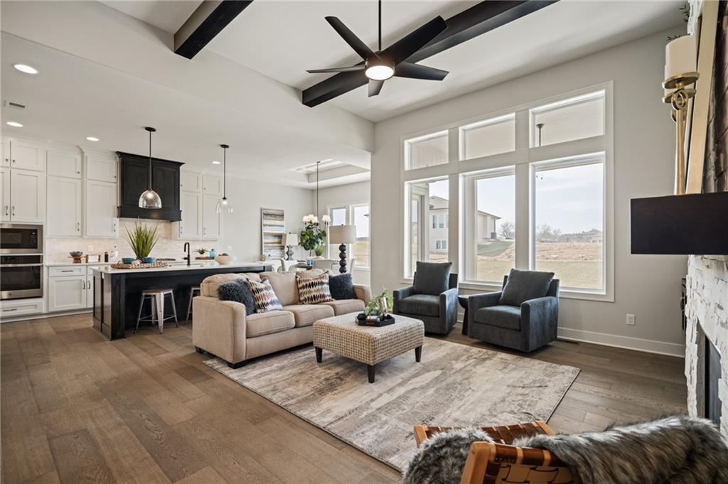 Photo of 11415 S Sunray Drive Olathe KS 66061